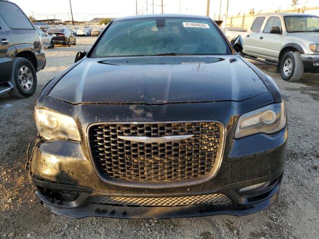Photo 5 from auction – 2017 CHRYSLER 300 S with VIN 2C3CCABG5HH628216