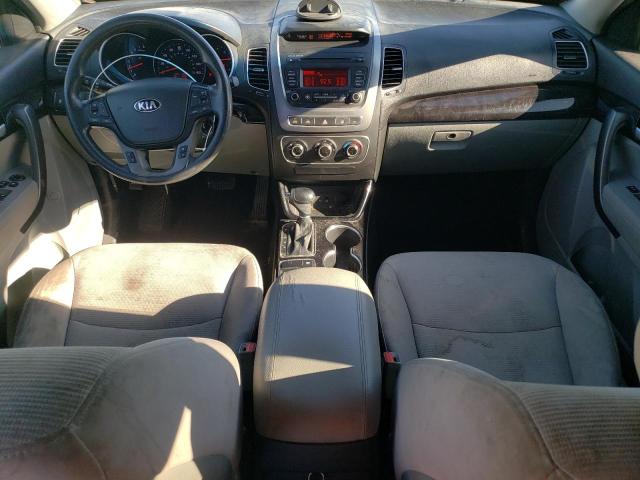 Photo 8 from auction – 2015 KIA SORENTO LX with VIN 5XYKTDA72FG605675