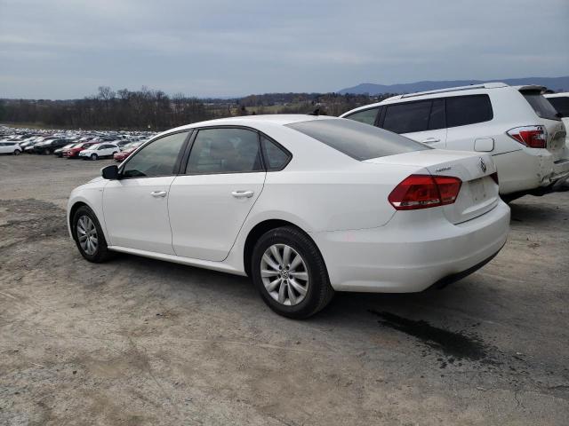 Photo 2 from auction – 2015 VOLKSWAGEN PASSAT S with VIN 1VWAT7A35FC100712