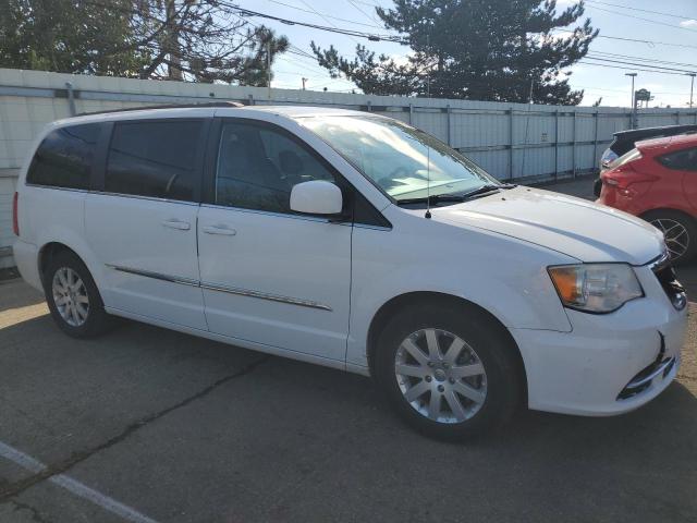 Photo 4 from auction – 2014 CHRYSLER TOWN & COU with VIN 2C4RC1BG9ER357706