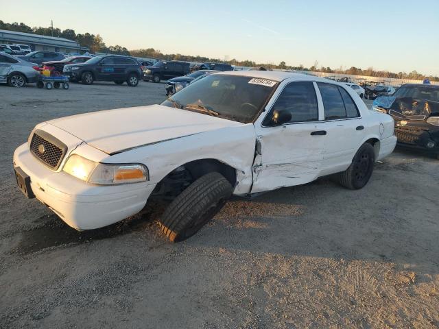FORD CROWN VICT 2008 with VIN 2FAHP71VX8X124863 - Photo from auction