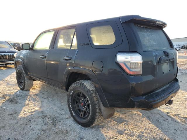 Photo 2 from auction – 2018 TOYOTA 4RUNNER SR with VIN JTEBU5JR5J5543027