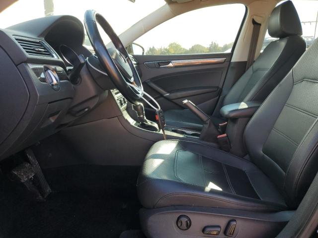 Photo 7 from auction – 2016 VOLKSWAGEN PASSAT SE with VIN 1VWBS7A32GC014802