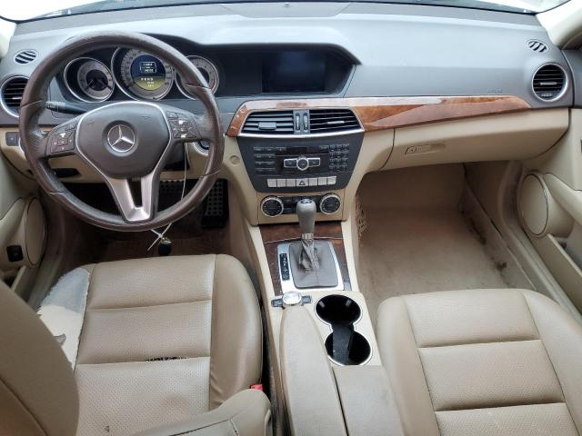 Photo 8 from auction – 2012 MERCEDES-BENZ C 300 4MAT with VIN WDDGF8BB0CF855329