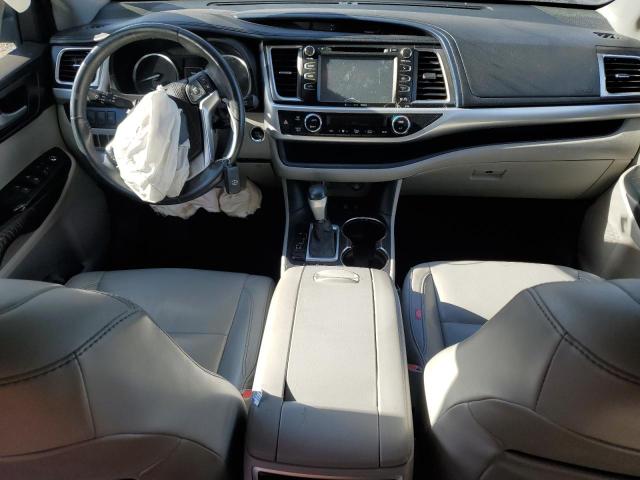 Photo 8 from auction – 2016 TOYOTA HIGHLANDER with VIN 5TDJKRFH4GS229031