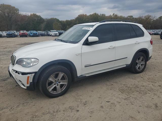 BMW X5 XDRIVE3 2012 with VIN 5UXZW0C55CL671081 - Photo from auction