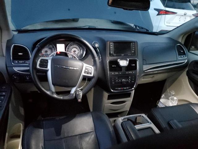 Photo 8 from auction – 2013 CHRYSLER TOWN & COU with VIN 2C4RC1BG1DR743969