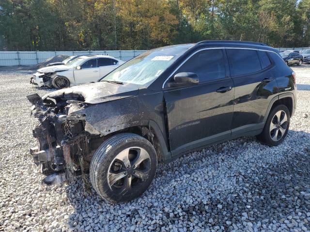 JEEP COMPASS LA 2018 with VIN 3C4NJCBB0JT228944 - Photo from auction