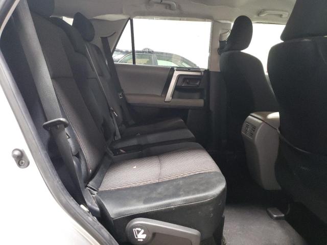 Photo 11 from auction – 2013 TOYOTA 4RUNNER SR with VIN JTEBU5JR1D5121809