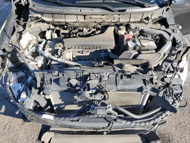 Photo 12 from auction – 2018 NISSAN ROGUE S with VIN 5N1AT2MT4JC776672