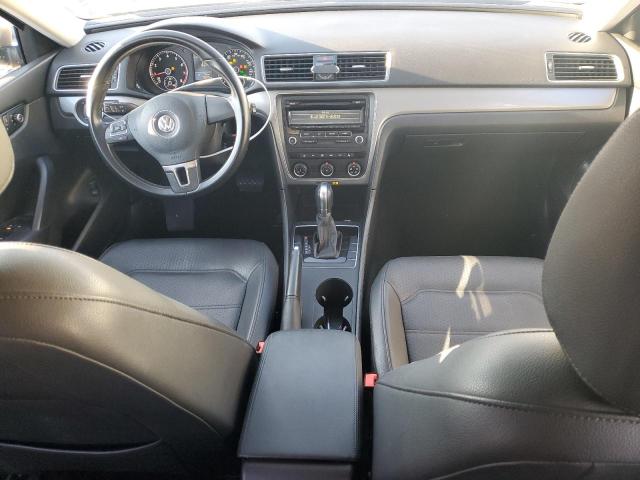 Photo 8 from auction – 2015 VOLKSWAGEN PASSAT S with VIN 1VWAT7A39FC071666