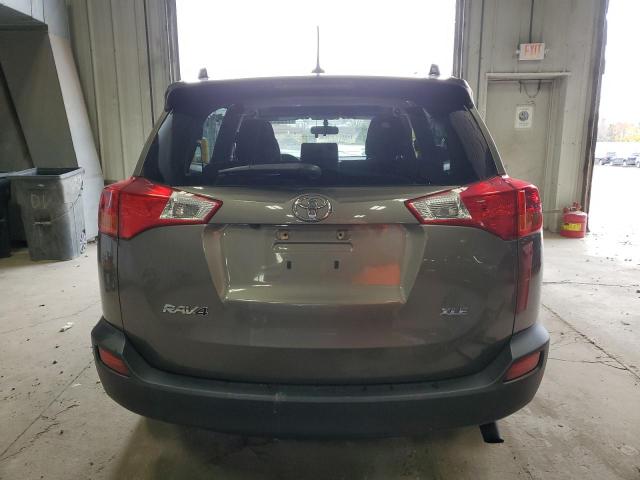 Photo 6 from auction – 2015 TOYOTA RAV4 XLE with VIN JTMWFREV3FD050748