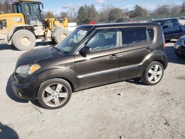 KIA SOUL + 2011 с VIN KNDJT2A20B7214679 - Снимка от търг