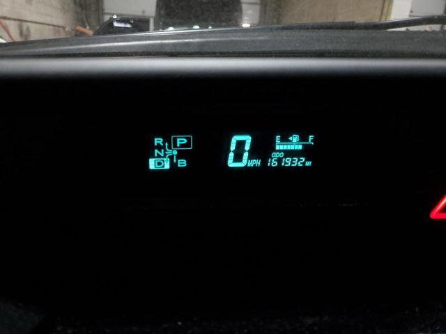 Photo 9 from auction – 2007 TOYOTA PRIUS with VIN JTDKB20U077670019
