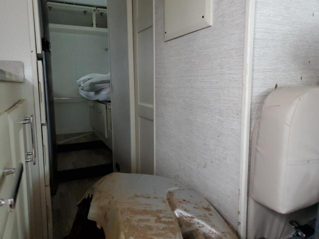 Photo 6 from auction – 2023 MIDA MOTOR HOME with VIN 1FDRU8PG5NKA78892