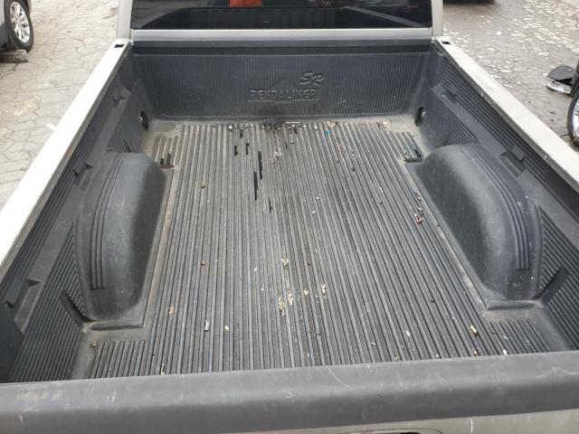 Photo 12 from auction – 2000 CHEVROLET SILVERADO with VIN 2GCEK19T7Y1273648