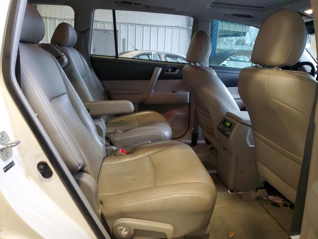 Photo 11 from auction – 2010 TOYOTA HIGHLANDER with VIN 5TDJK3EH9AS030899