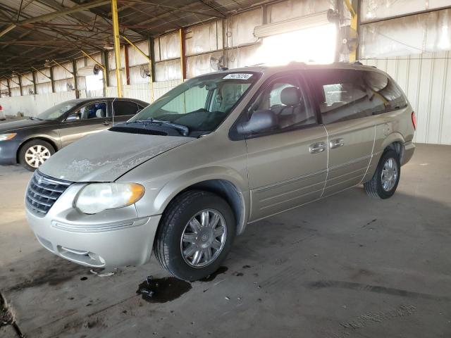 CHRYSLER TOWN&COUNT 2005 with VIN 2C8GP64L05R319654 - Photo from auction