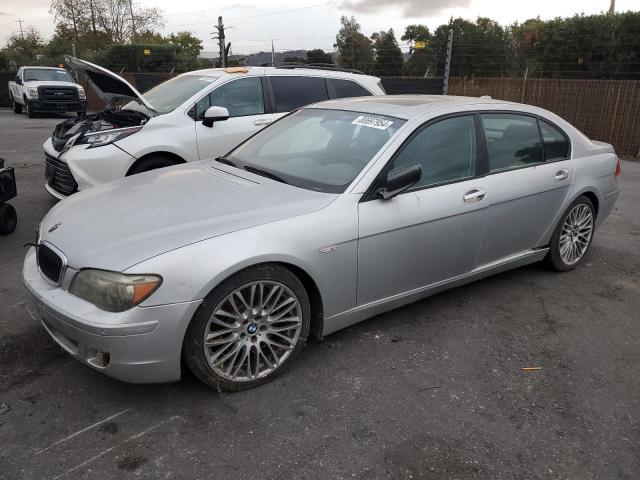 BMW 750 2007 con VIN WBAHN835X7DT70320 - Foto de la subasta