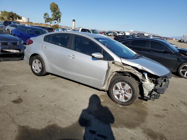 Photo 4 from auction – 2018 KIA FORTE LX with VIN 3KPFK4A79JE252541