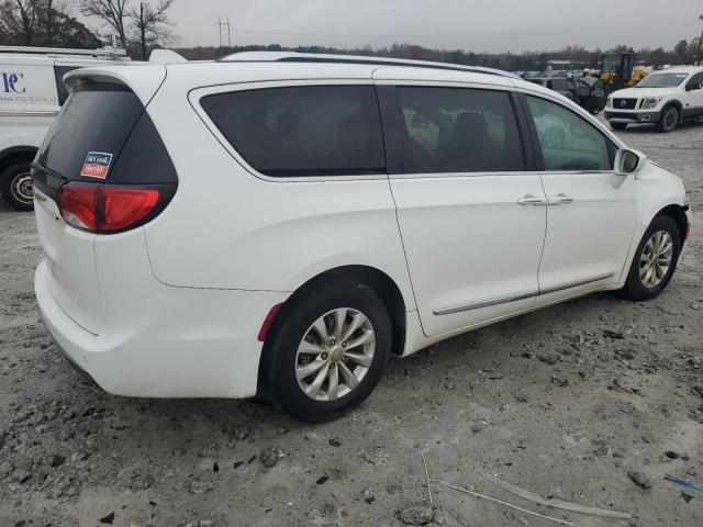 Photo 3 from auction – 2018 CHRYSLER PACIFICA T with VIN 2C4RC1BG1JR131475