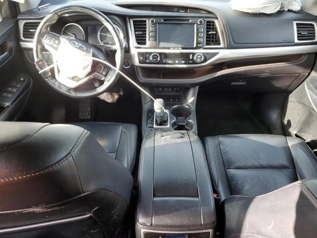 Photo 8 from auction – 2019 TOYOTA HIGHLANDER with VIN 5TDJZRFH1KS927200