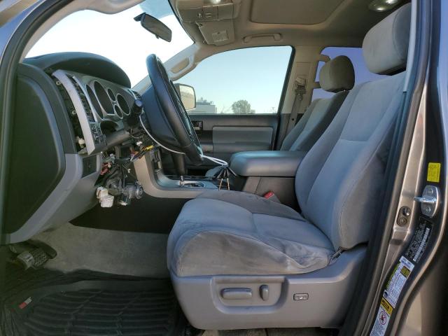 Photo 7 from auction – 2011 TOYOTA SEQUOIA SR with VIN 5TDZY5G15BS032714