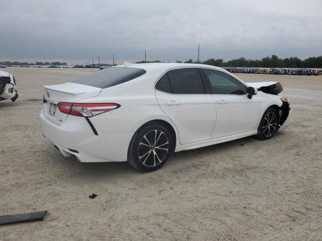 Photo 3 from auction – 2020 TOYOTA CAMRY SE with VIN 4T1G11AK2LU905656