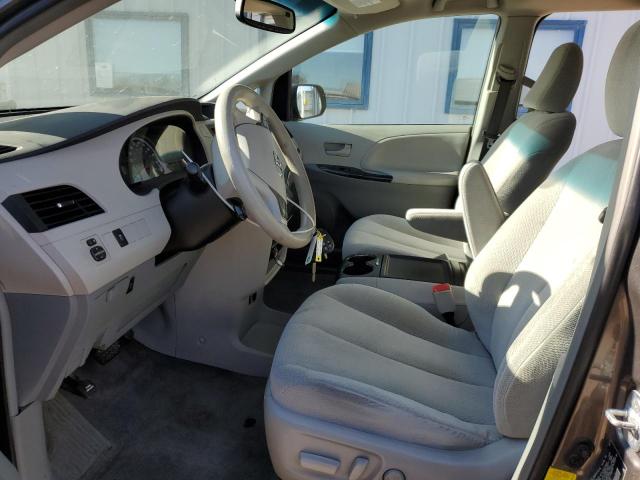 Photo 7 from auction – 2013 TOYOTA SIENNA LE with VIN 5TDKK3DC4DS348444