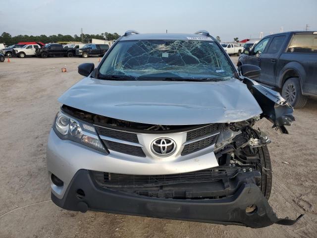 Photo 5 from auction – 2015 TOYOTA RAV4 LE with VIN JTMZFREV0FD060845