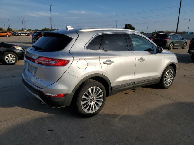 Photo 3 from auction – 2018 LINCOLN MKC RESERV with VIN 5LMCJ3D9XJUL28579