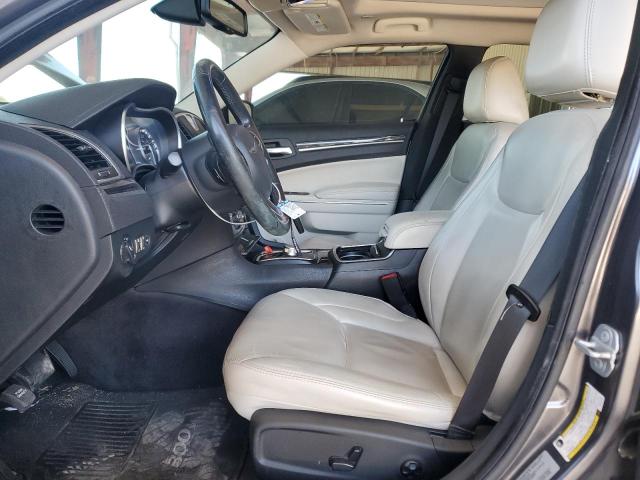 Photo 7 from auction – 2017 CHRYSLER 300 LIMITE with VIN 2C3CCAAG0HH617884