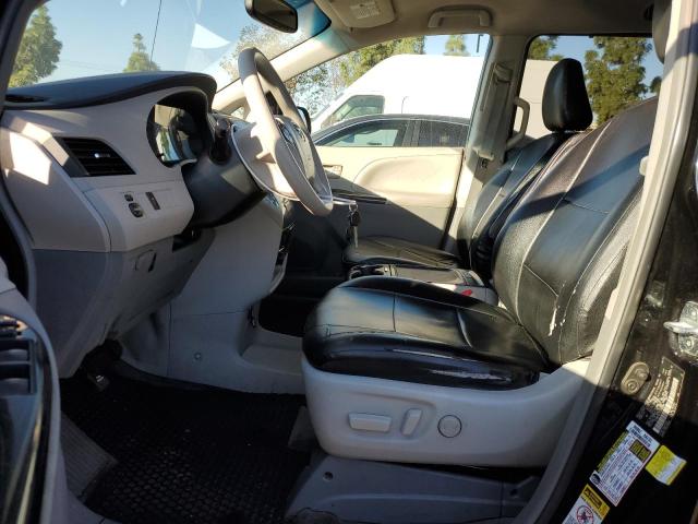Photo 7 from auction – 2014 TOYOTA SIENNA LE with VIN 5TDKK3DCXES482988