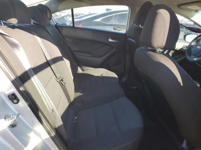 Photo 10 from auction – 2018 KIA FORTE LX with VIN 3KPFK4A79JE252541