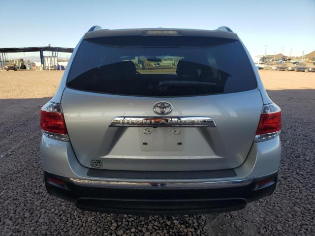 Фото 6 с аукциона – 2012 TOYOTA HIGHLANDER с VIN 5TDZK3EH3CS068120