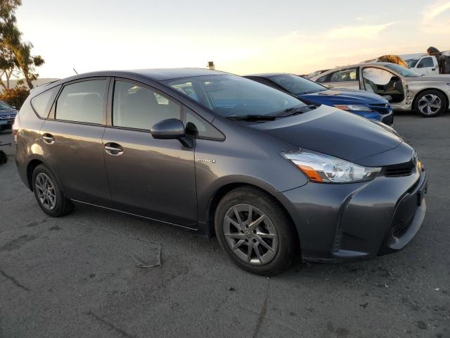 Photo 4 from auction – 2017 TOYOTA PRIUS V with VIN JTDZN3EU6HJ063406