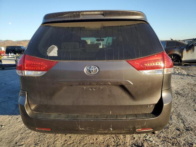 Photo 6 from auction – 2014 TOYOTA SIENNA LE with VIN 5TDKK3DC2ES520083
