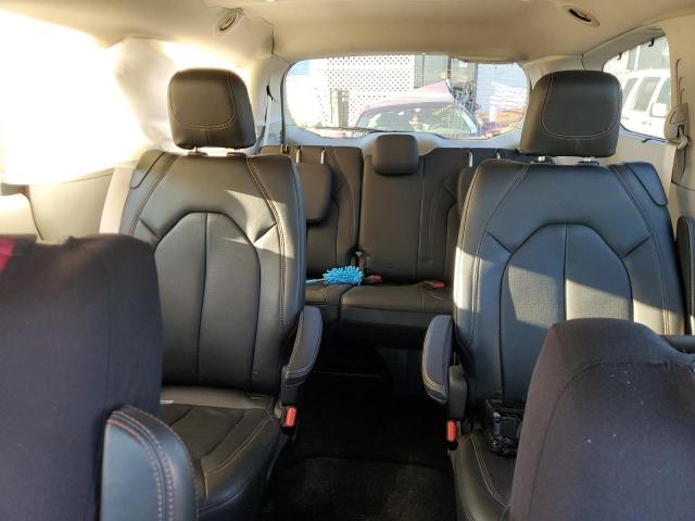 Photo 10 from auction – 2018 CHRYSLER PACIFICA T with VIN 2C4RC1EG5JR316155