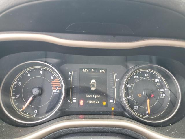 Photo 9 from auction – 2018 JEEP CHEROKEE L with VIN 1C4PJLCB2JD622541