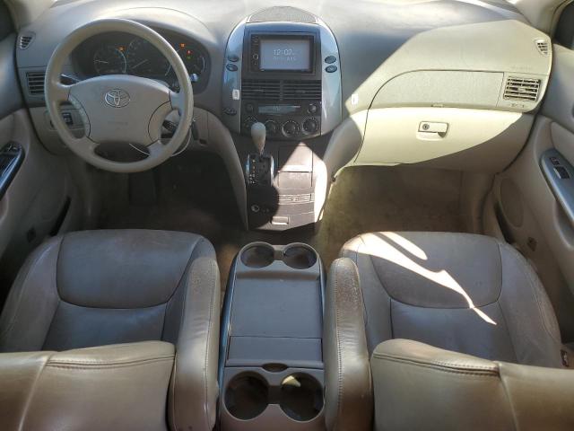 Photo 8 from auction – 2010 TOYOTA SIENNA CE with VIN 5TDKK4CC2AS325778