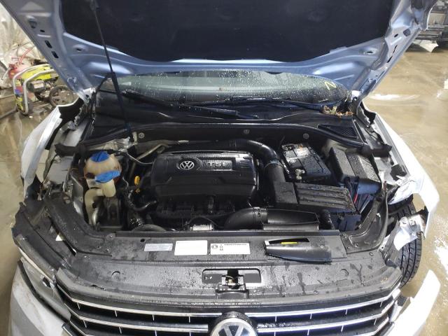 Photo 11 from auction – 2017 VOLKSWAGEN PASSAT SE with VIN 1VWBT7A38HC044482