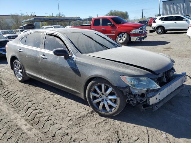 Photo 4 from auction – 2007 LEXUS LS 460L with VIN JTHGL46F775012697