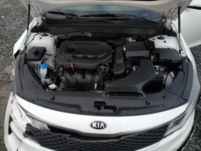 Photo 11 from auction – 2017 KIA OPTIMA LX with VIN 5XXGT4L34HG162565