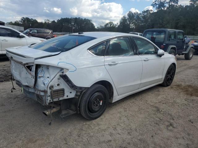 Photo 3 from auction – 2018 FORD FUSION with VIN 3FA6P0G79JR165013