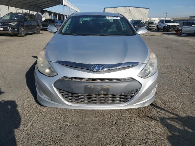 Photo 5 from auction – 2012 HYUNDAI SONATA HYB with VIN KMHEC4A44CA035429