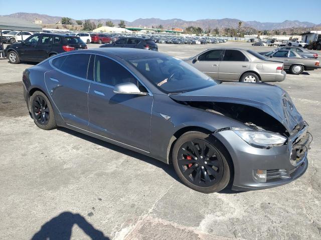 Photo 4 from auction – 2013 TESLA MODEL S with VIN 5YJSA1CN7DFP21684
