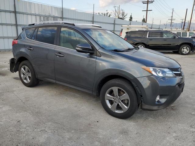 Photo 4 from auction – 2015 TOYOTA RAV4 XLE with VIN JTMWFREV8FD070364