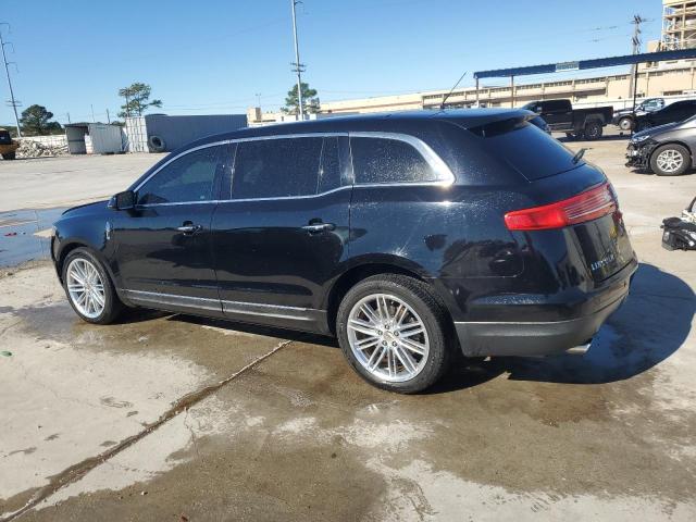 Photo 2 from auction – 2018 LINCOLN MKT with VIN 2LMHJ5AT5JBL02051