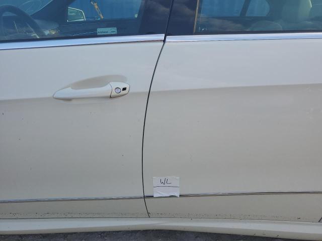 Photo 12 from auction – 2011 MERCEDES-BENZ E 350 with VIN WDDHF5GB9BA327456