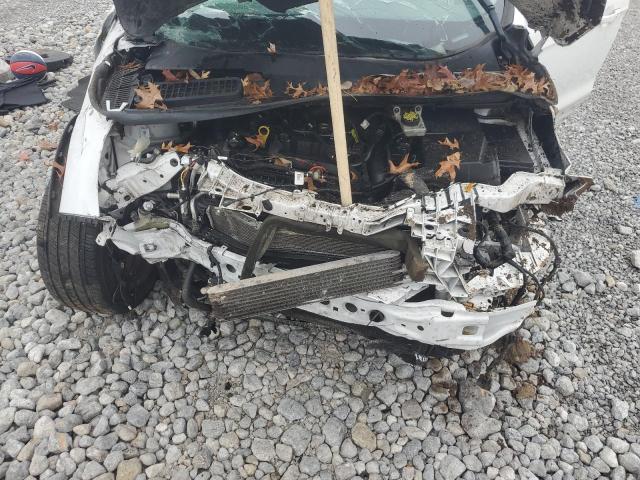 Photo 12 from auction – 2017 FORD ESCAPE SE with VIN 1FMCU0GD1HUB87159